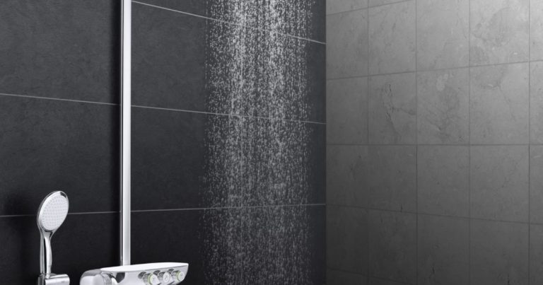 How to Choose the Perfect Bath Shower Screen for Your Bathroom - Galaxy ...